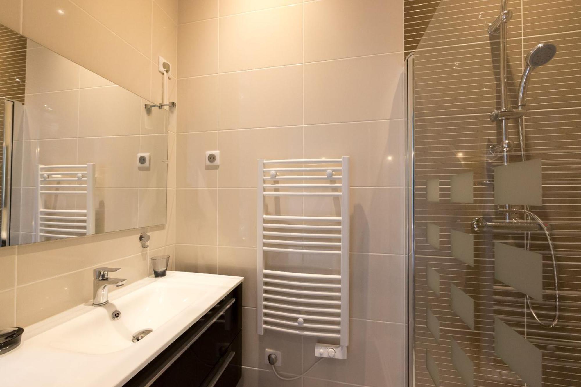 Beaune Sweet Home, 4 D'exception Avec Parking Inclus Apartment