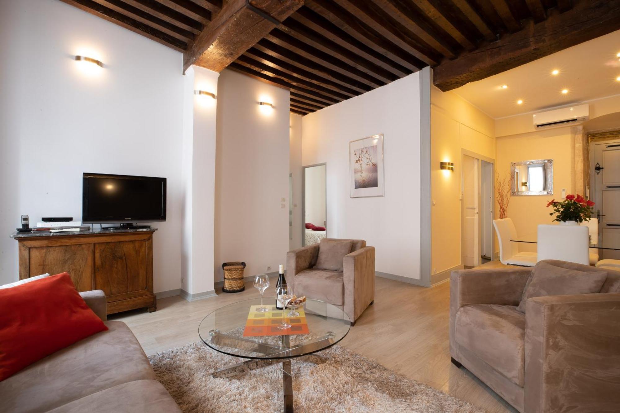 Beaune Sweet Home, 4 D'exception Avec Parking Inclus Apartment *