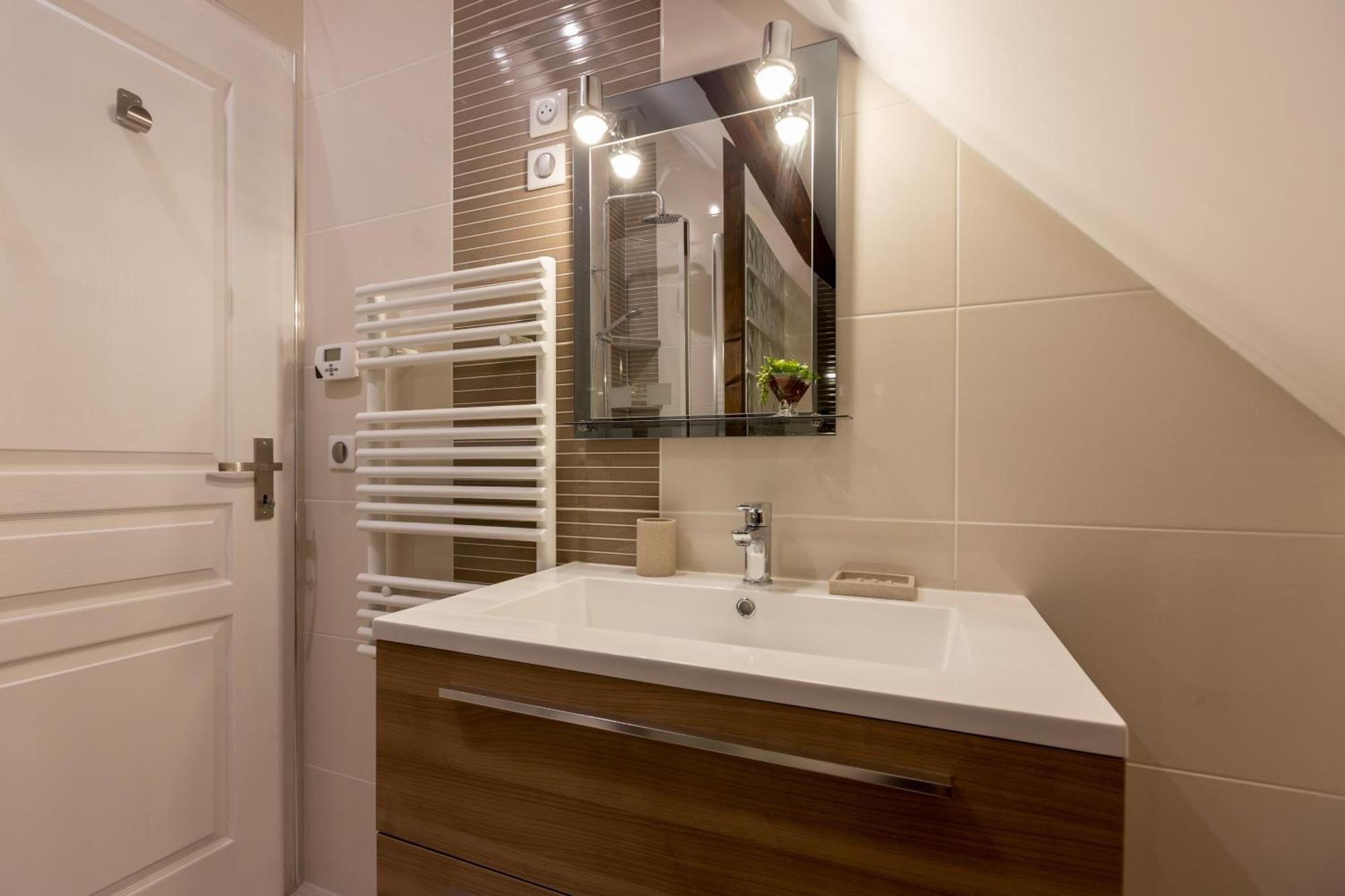 Apartment Beaune Sweet Home, 4 D'exception Avec Parking Inclus